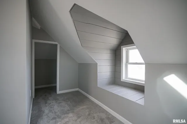 $169,900 | 1304 Royal Avenue, Pekin, IL 61554