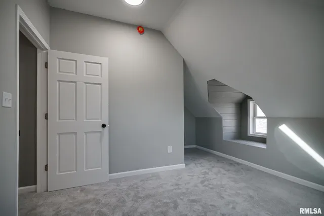 $169,900 | 1304 Royal Avenue, Pekin, IL 61554