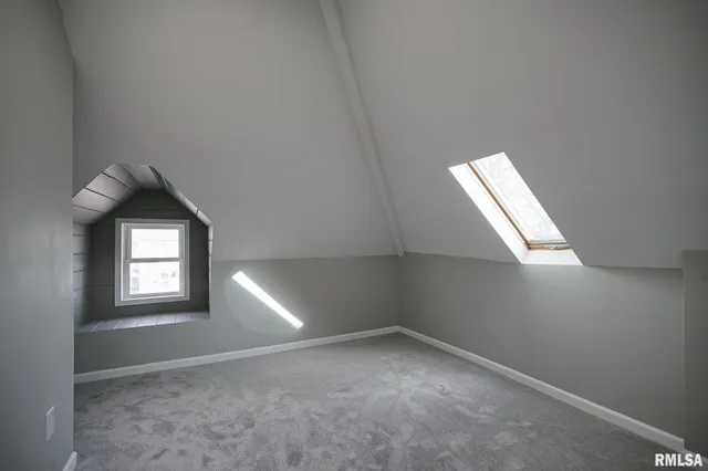 $169,900 | 1304 Royal Avenue, Pekin, IL 61554