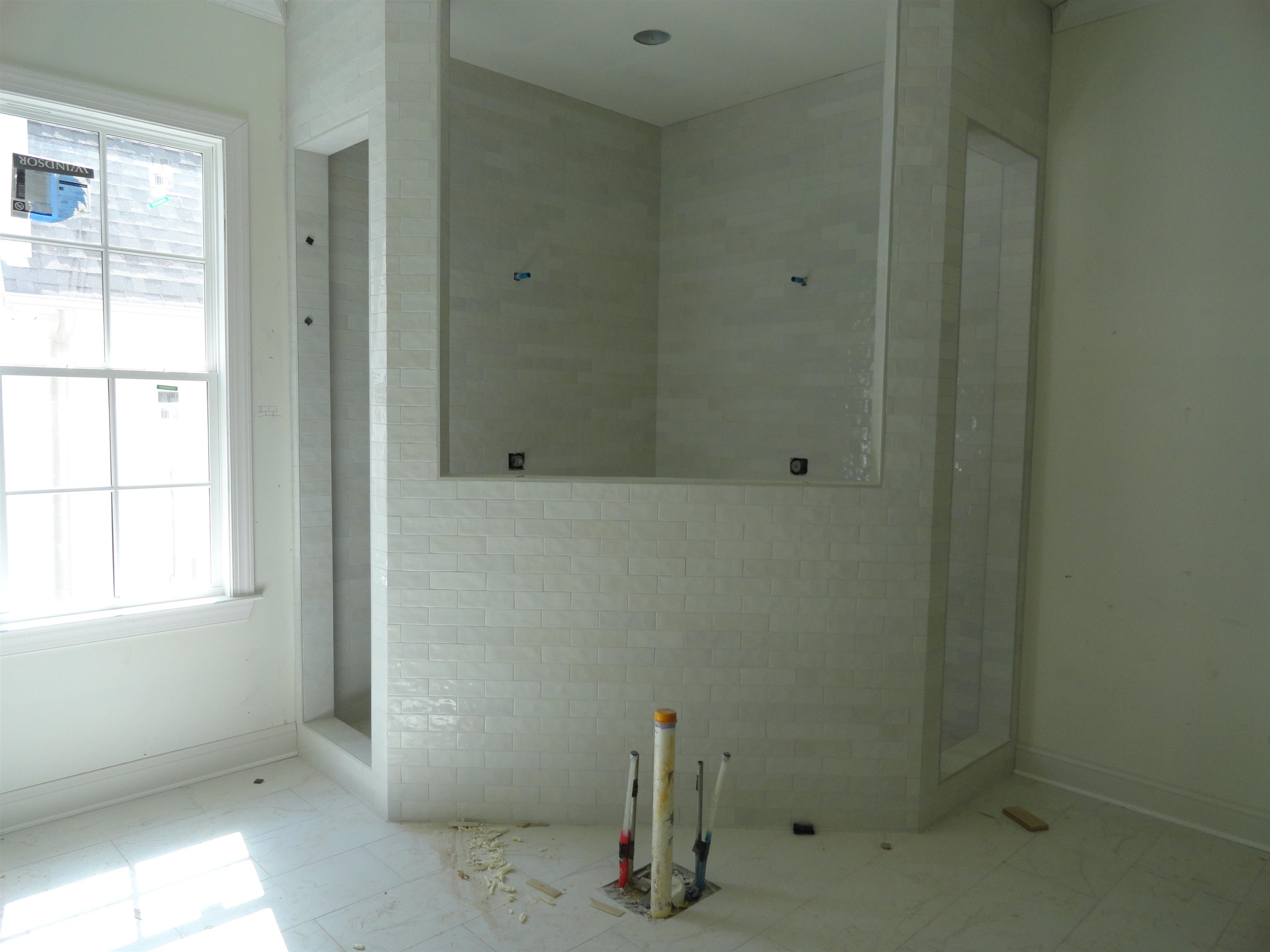 12671 Miss Cloud Road Collierville, TN 38017 - Photo 20 of 23 a bathroom with a window