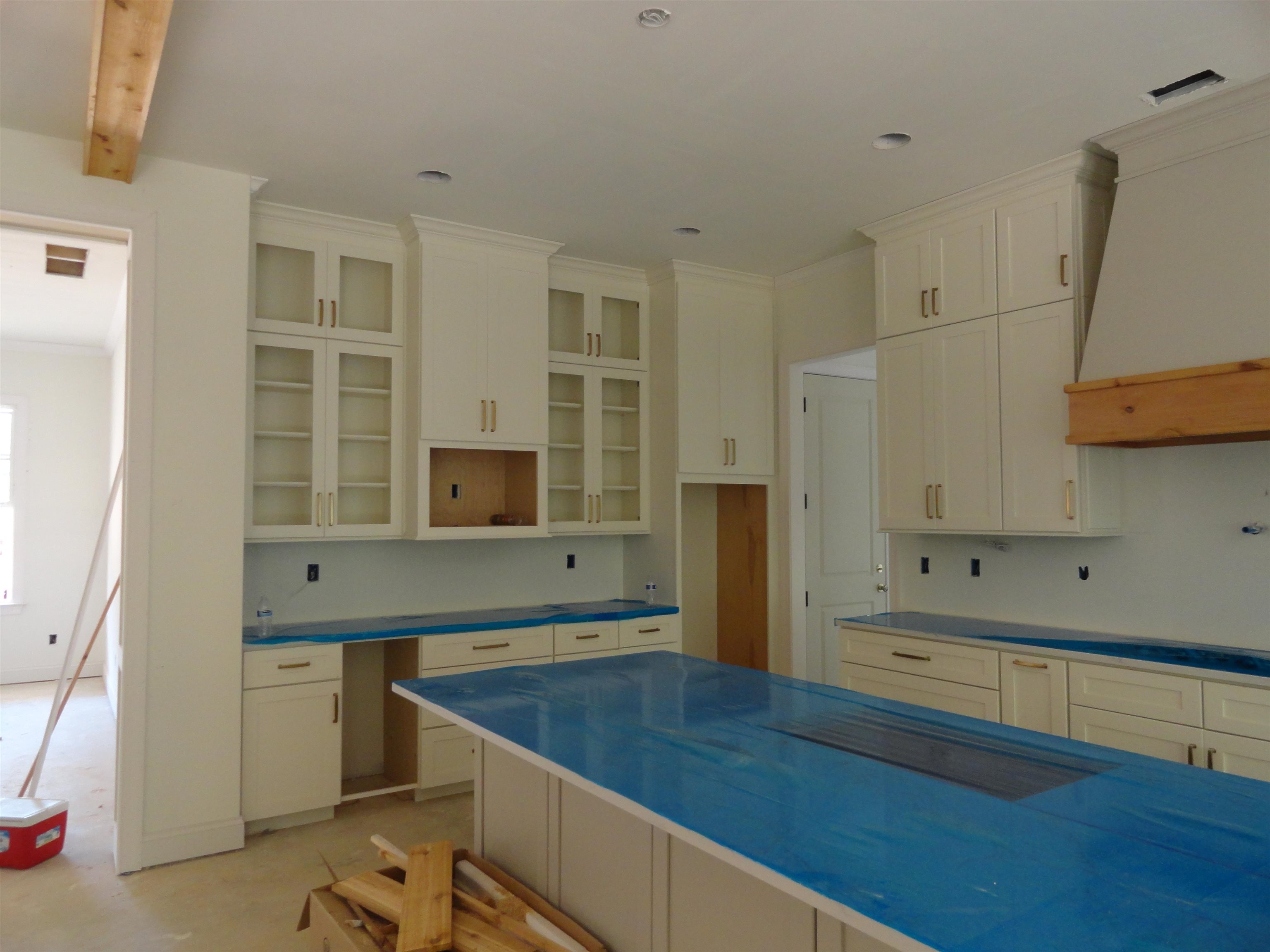 12671 Miss Cloud Road Collierville, TN 38017 - Photo 22 of 23 a kitchen with cabinets and window