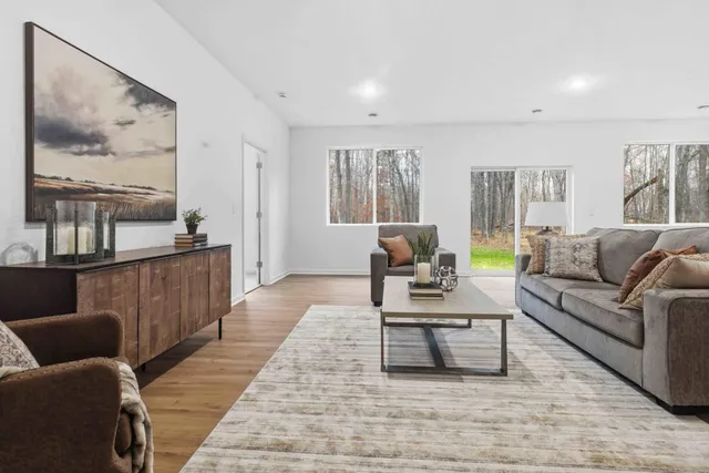 $399,900 | 35632 Bonnie Lakes Road, Crosslake, MN 56442