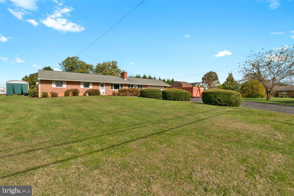 2902 Ashwood Road Fallston, MD 21047 - Photo 3 of 44
