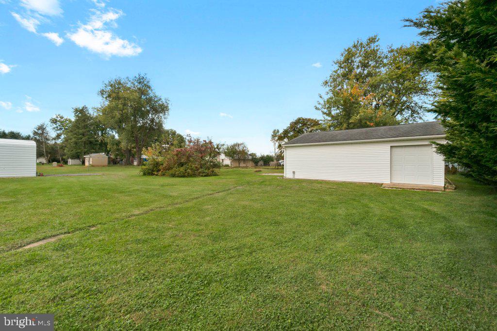 2902 Ashwood Road Fallston, MD 21047 - Photo 37 of 44