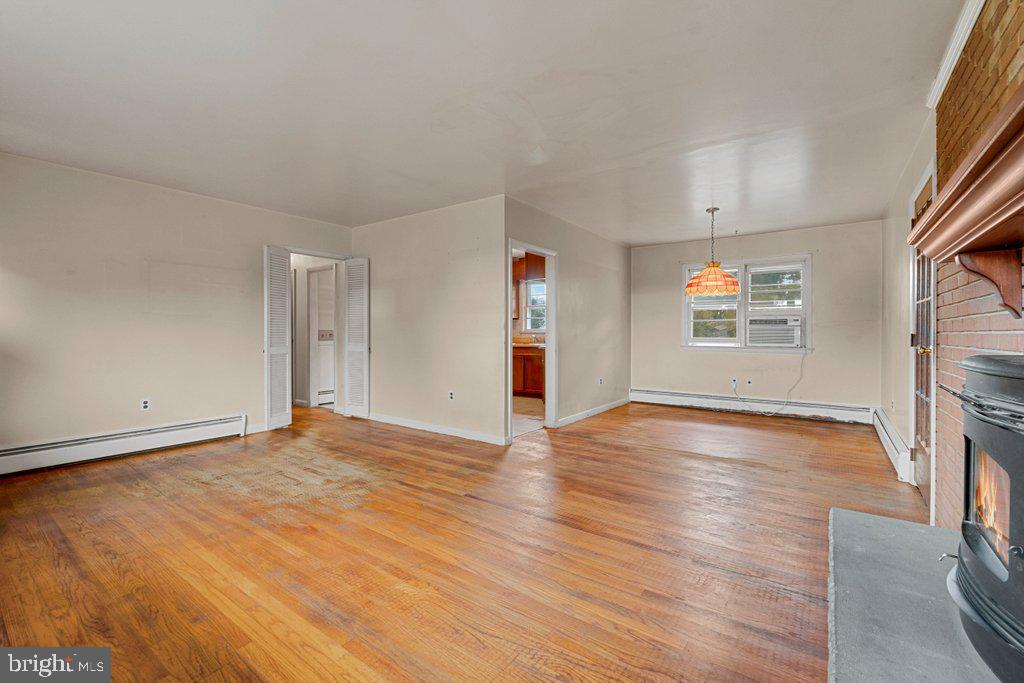 2902 Ashwood Road Fallston, MD 21047 - Photo 9 of 44