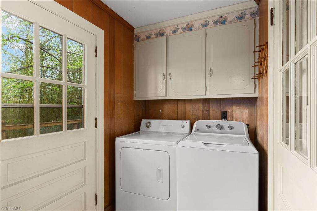 1603 7 Oaks Place High Point, NC 27265 - Photo 15 of 36
