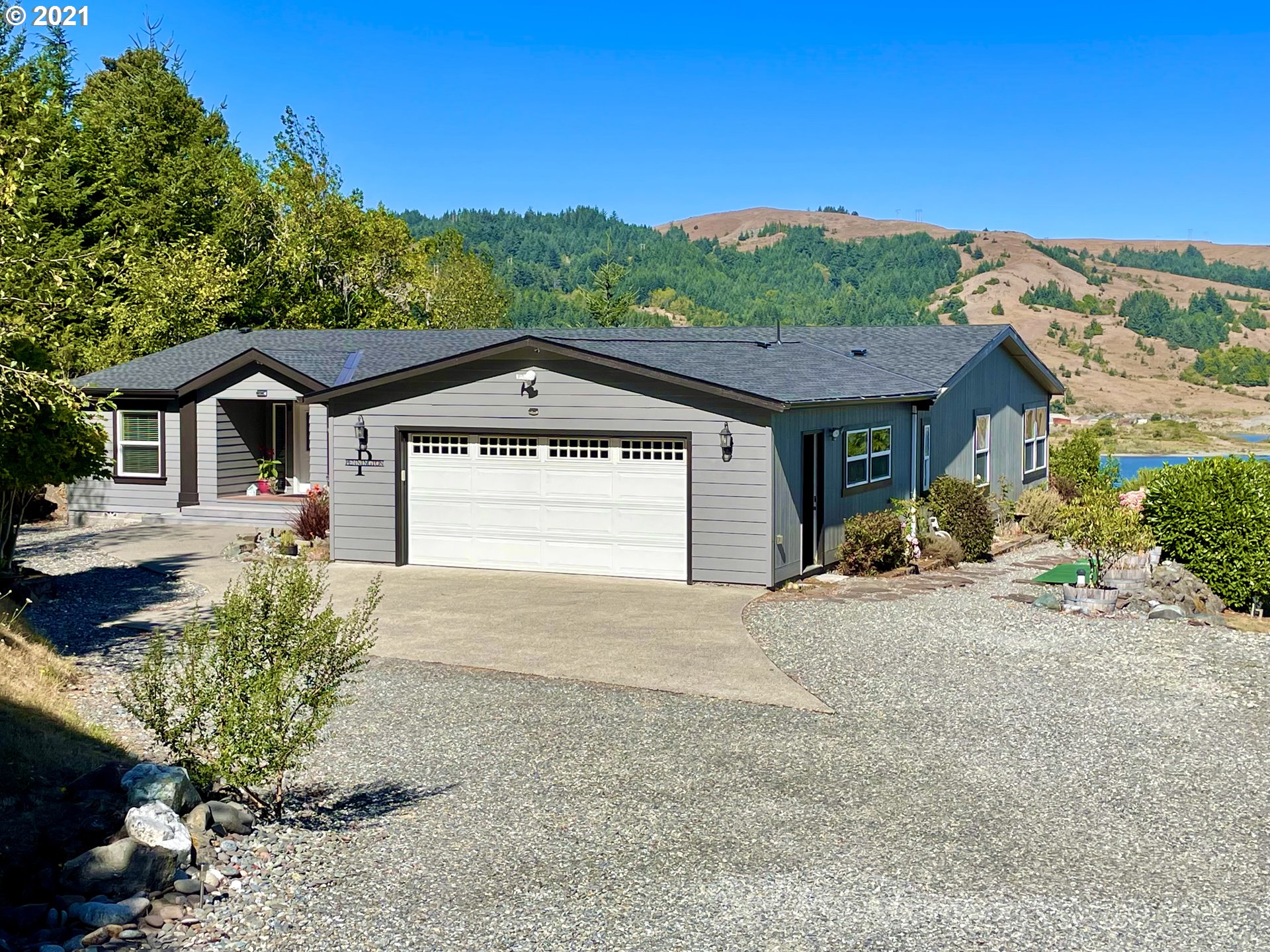 94892 Jerry's Flat Road Gold Beach, OR 97444 - Photo 1 of 32 Gallery Image 1
