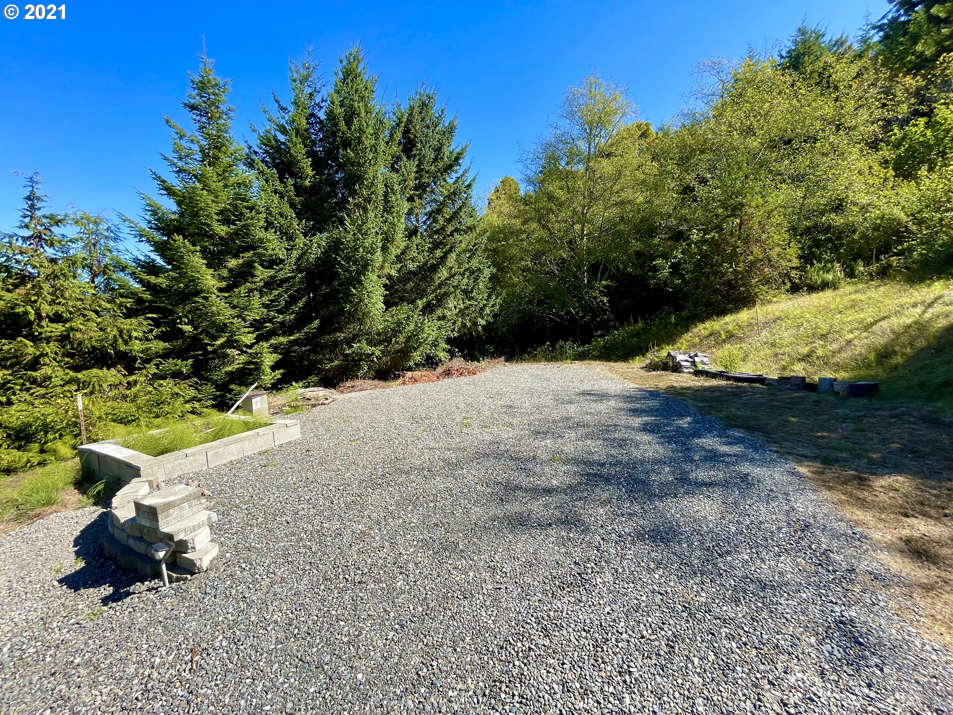 94892 Jerry's Flat Road Gold Beach, OR 97444 - Photo 32 of 32 Gallery Image 32