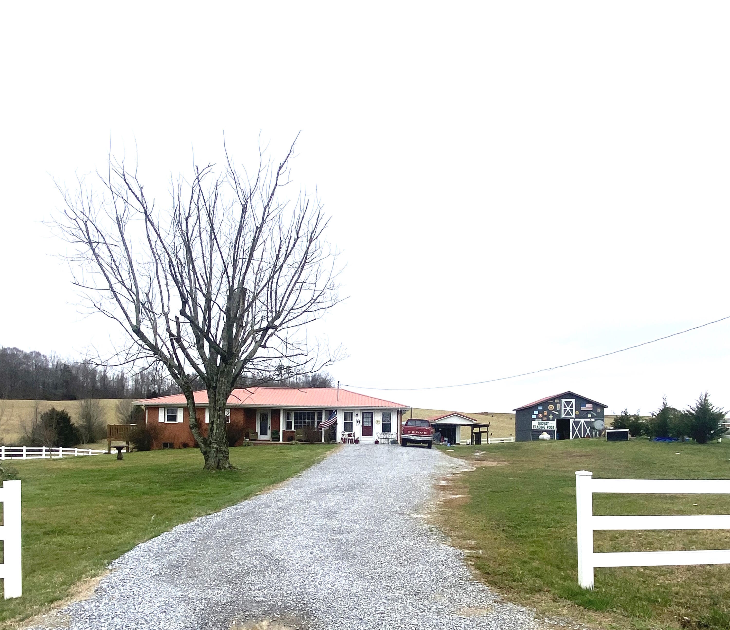 4865 Shackleford Road Mosheim, TN 37818 - Photo 3 of 32 IMG-2329