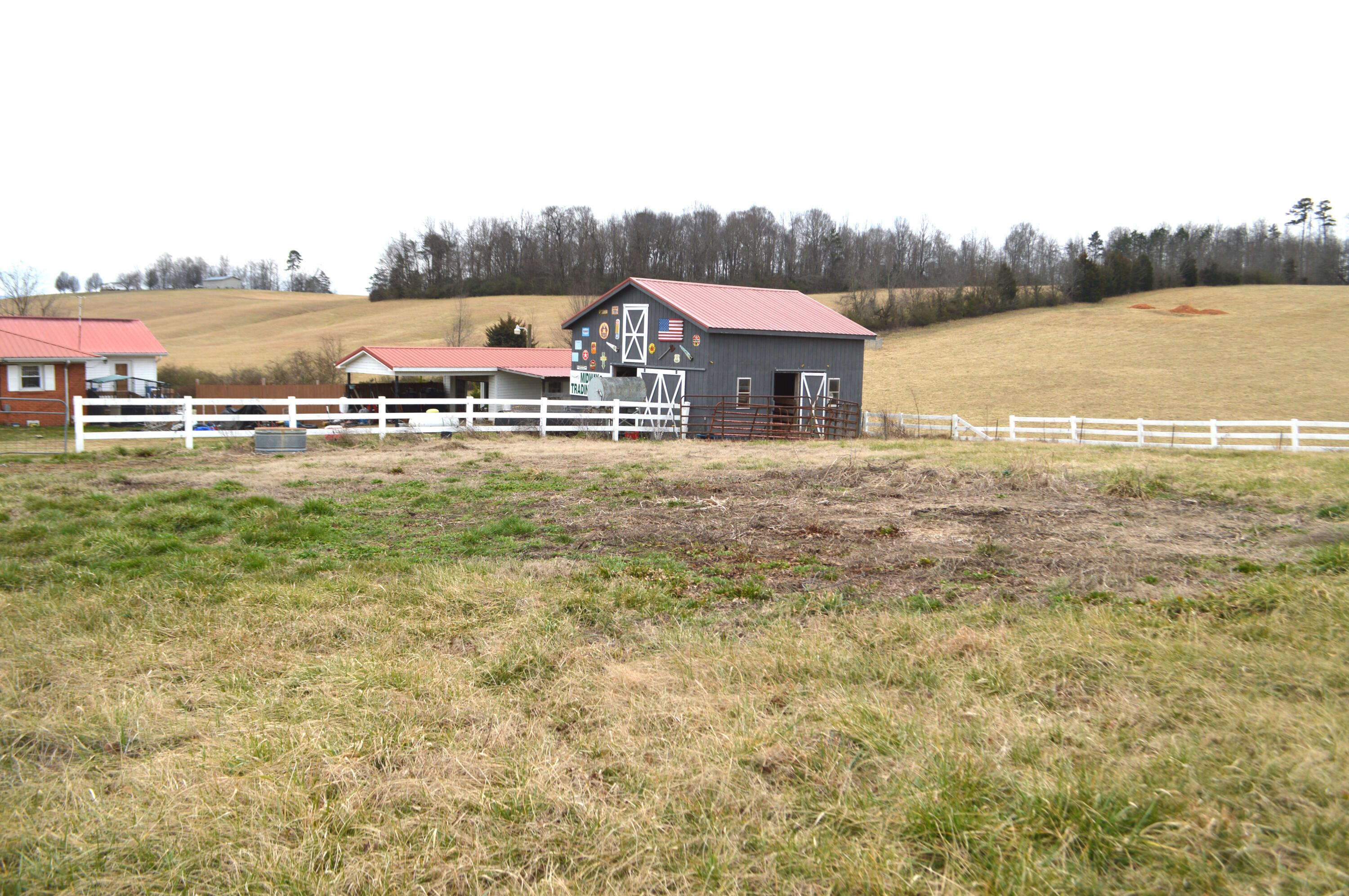 4865 Shackleford Road Mosheim, TN 37818 - Photo 8 of 32 DSC_0298
