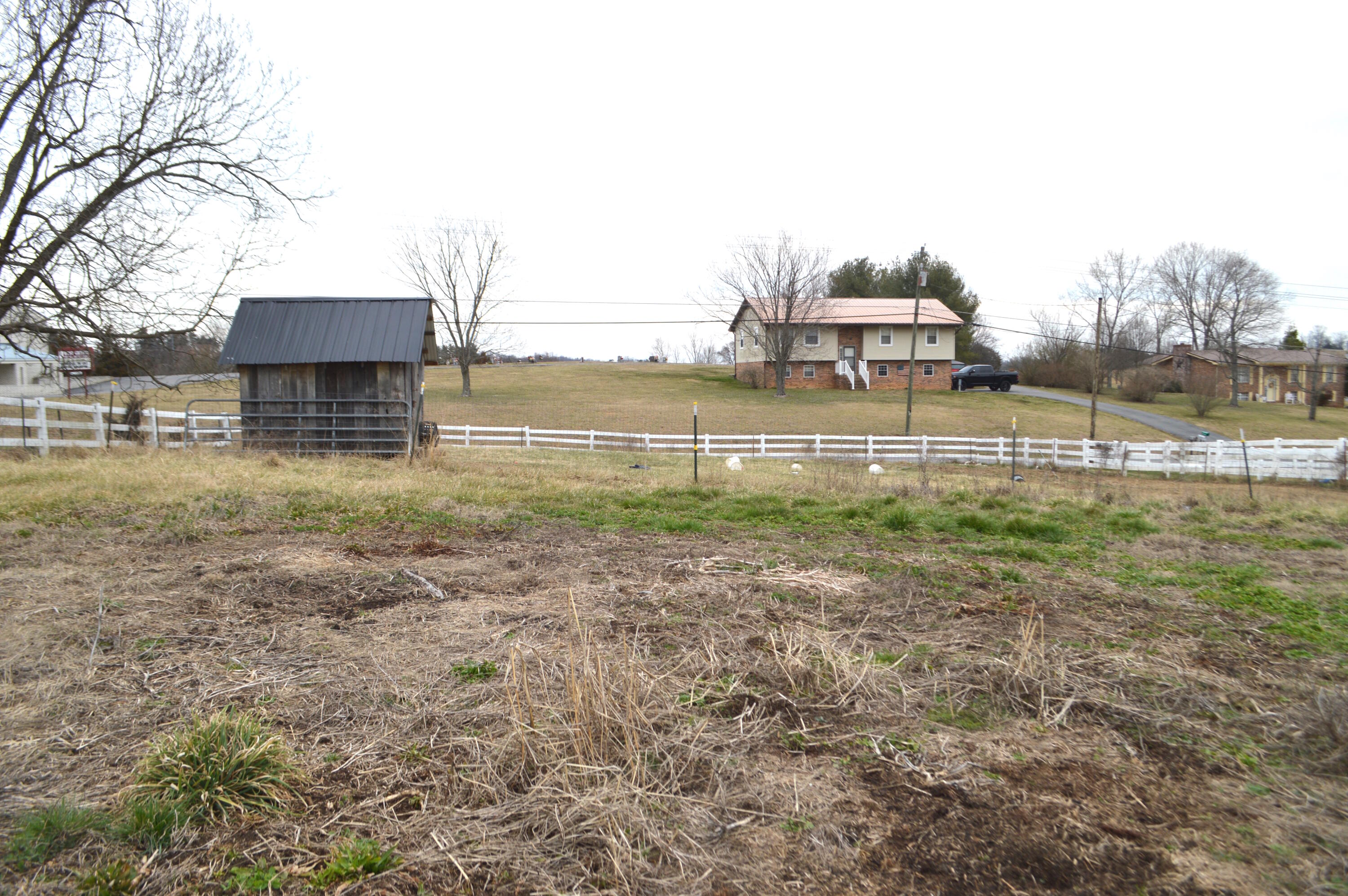 4865 Shackleford Road Mosheim, TN 37818 - Photo 9 of 32 DSC_0299