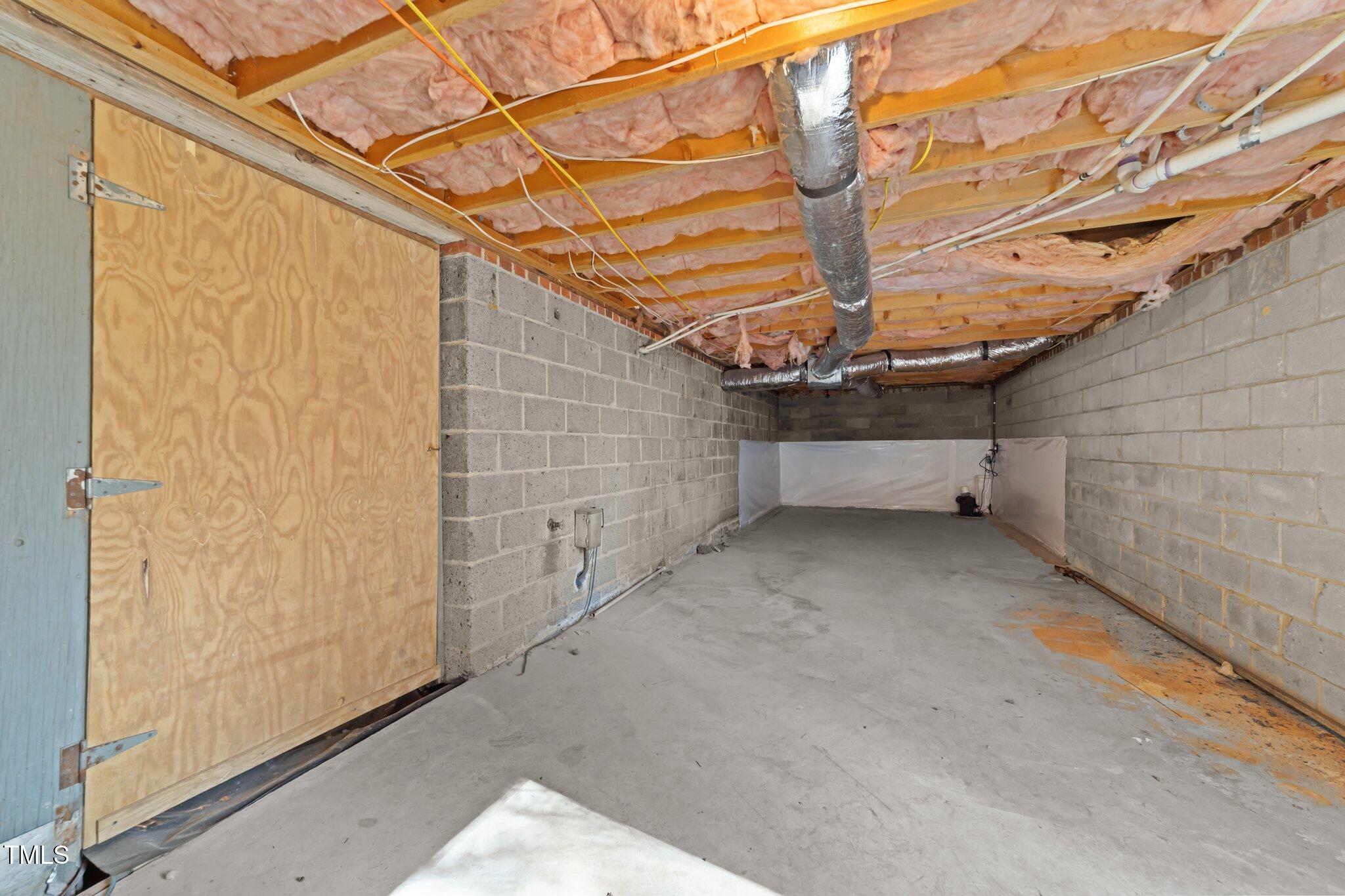 2719 Gordon Street Raleigh, NC 27608 - Photo 34 of 38 Spacious walk-in crawlspace and storage!