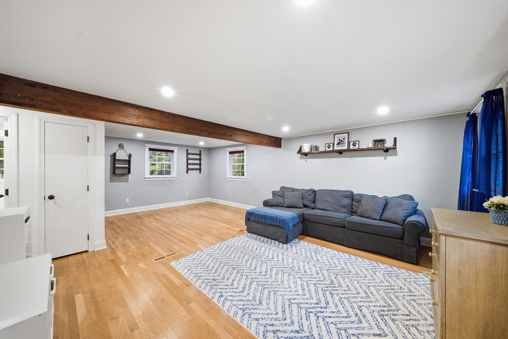 9 Westgate Road Billerica, MA 01862 - Photo 10 of 33 Gallery Image 10