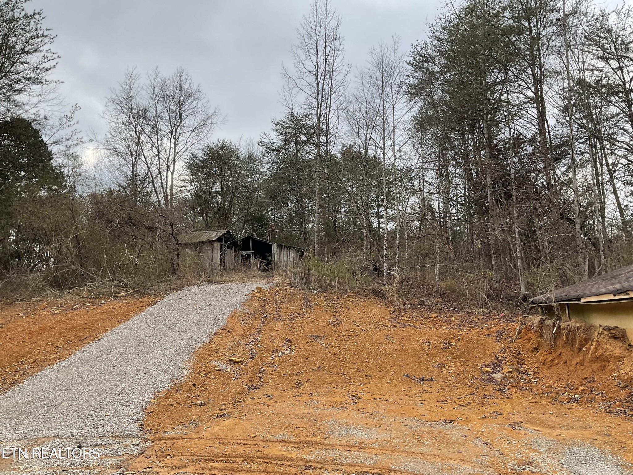 254 Howards Chapel Road Vonore, TN 37885 - Photo 12 of 22 Gallery Image 12