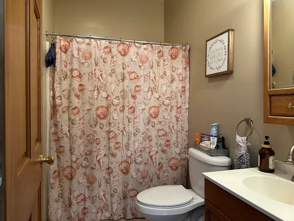 $390,000 | 18760 Hillside Road, Morrison, IL 61270