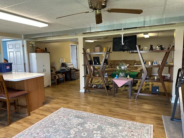 $390,000 | 18760 Hillside Road, Morrison, IL 61270