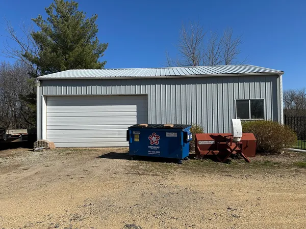 $390,000 | 18760 Hillside Road, Morrison, IL 61270