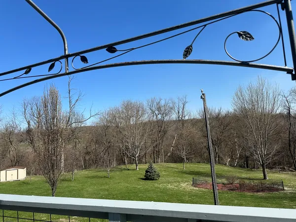 $390,000 | 18760 Hillside Road, Morrison, IL 61270