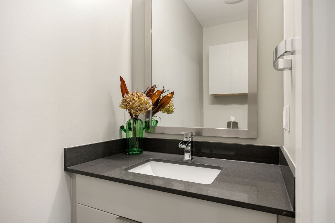 2003 Wilson Street, Unit 5 Austin, TX 78704 - Photo 14 of 36