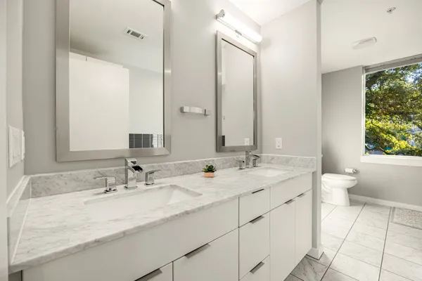 $1,100,000 | 2003 Wilson Street, Unit 5, Austin, TX 78704