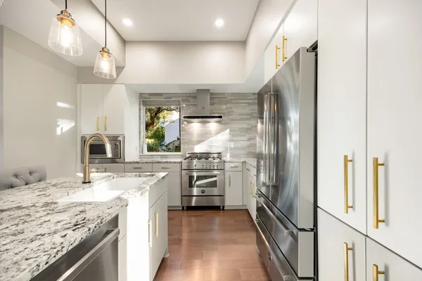 $1,100,000 | 2003 Wilson Street, Unit 5, Austin, TX 78704
