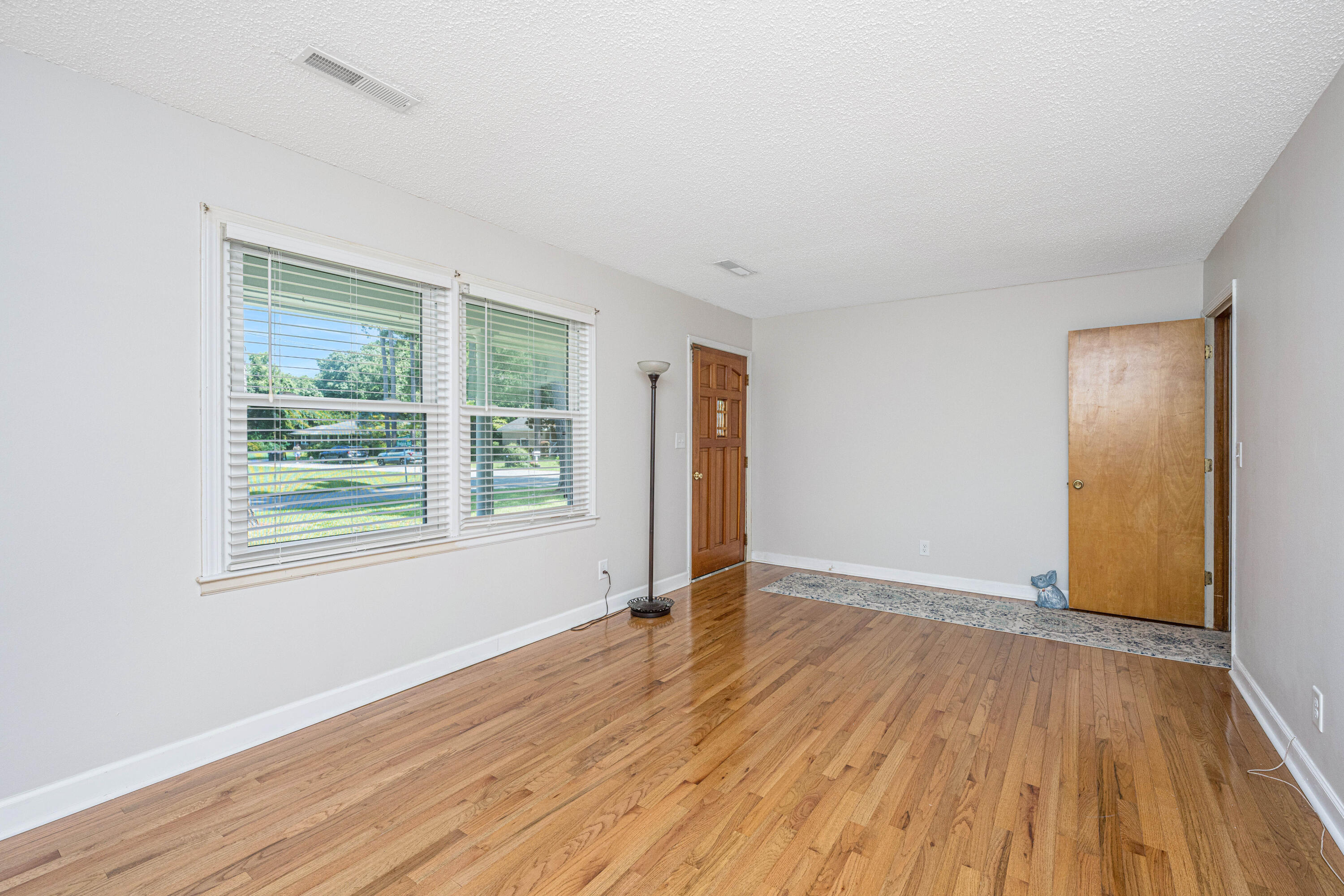 1259 Robin Road Mount Pleasant, SC 29464 - Photo 28 of 85 1259 Robin Road