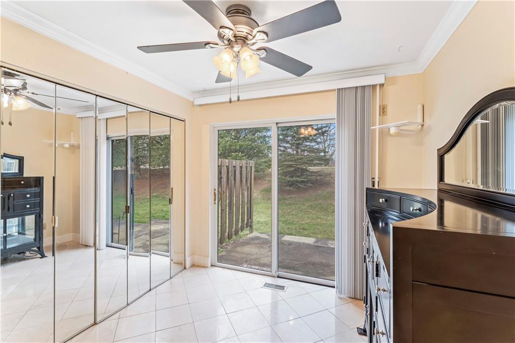 2765 Bingham Drive Pittsburgh, PA 15241 - Photo 9 of 25