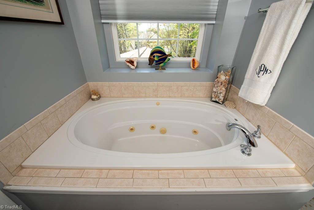 3084 Sycamore Point Trail High Point, NC 27265 - Photo 26 of 33 jacuzzi tub in primary bath