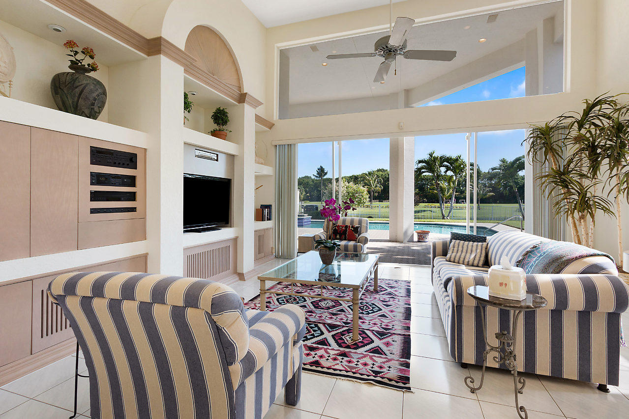 2472 Northwest 61st Diagonal Boca Raton, FL 33496 - Photo 11 of 30 022-2472NW61stDiagonal-BocaRaton-FL-smal