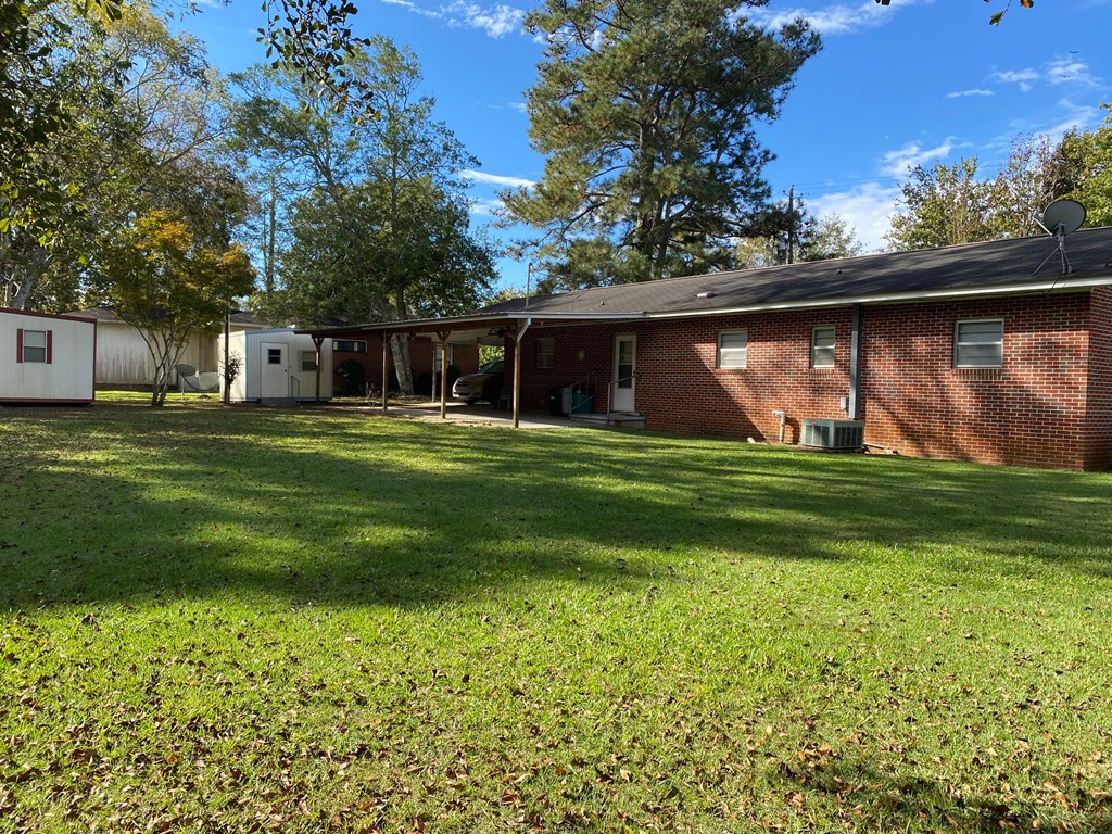 204 Lightfoot Road Abbeville, AL 36310 - Photo 13 of 14