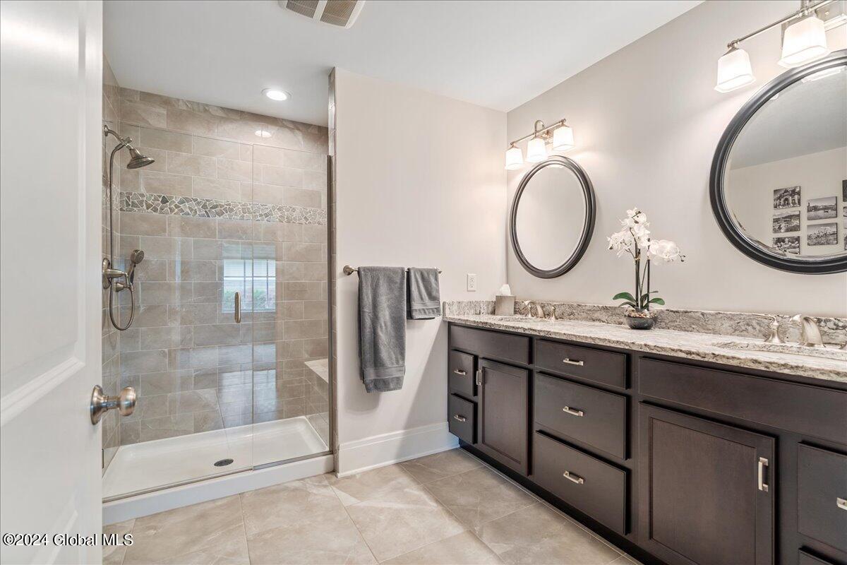 31 Abbey Road Bethlehem, NY 12054 - Photo 14 of 32 25-31 ABBEY-31