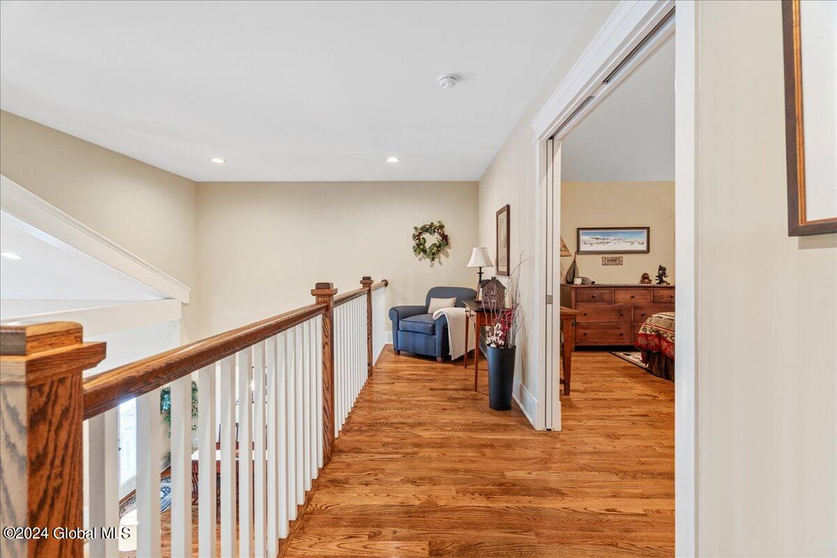 31 Abbey Road Bethlehem, NY 12054 - Photo 23 of 32 29-31 ABBEY-35