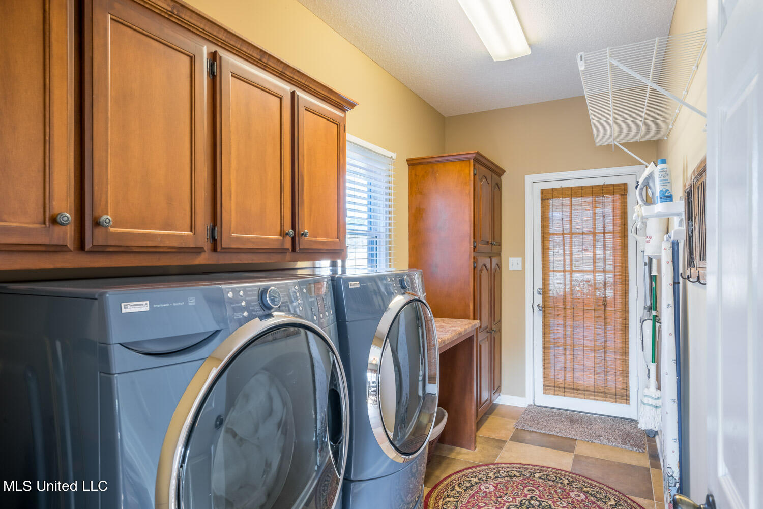 2968 Lyles Road Senatobia, MS 38668 - Photo 27 of 43 Laundry Room
