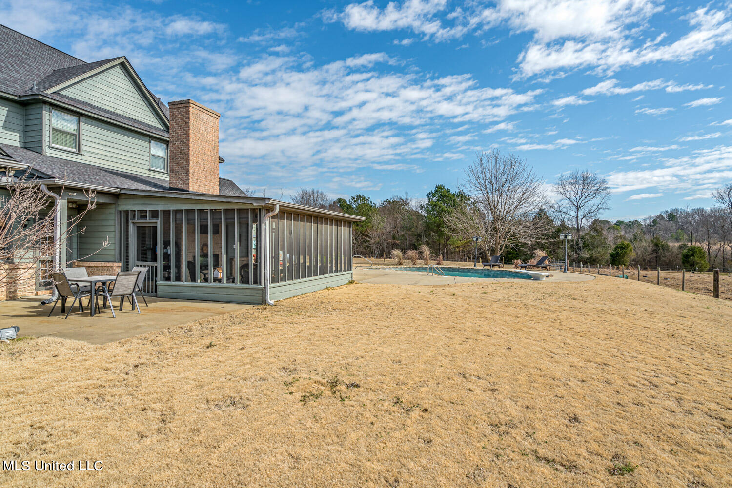 2968 Lyles Road Senatobia, MS 38668 - Photo 32 of 43 Backyard