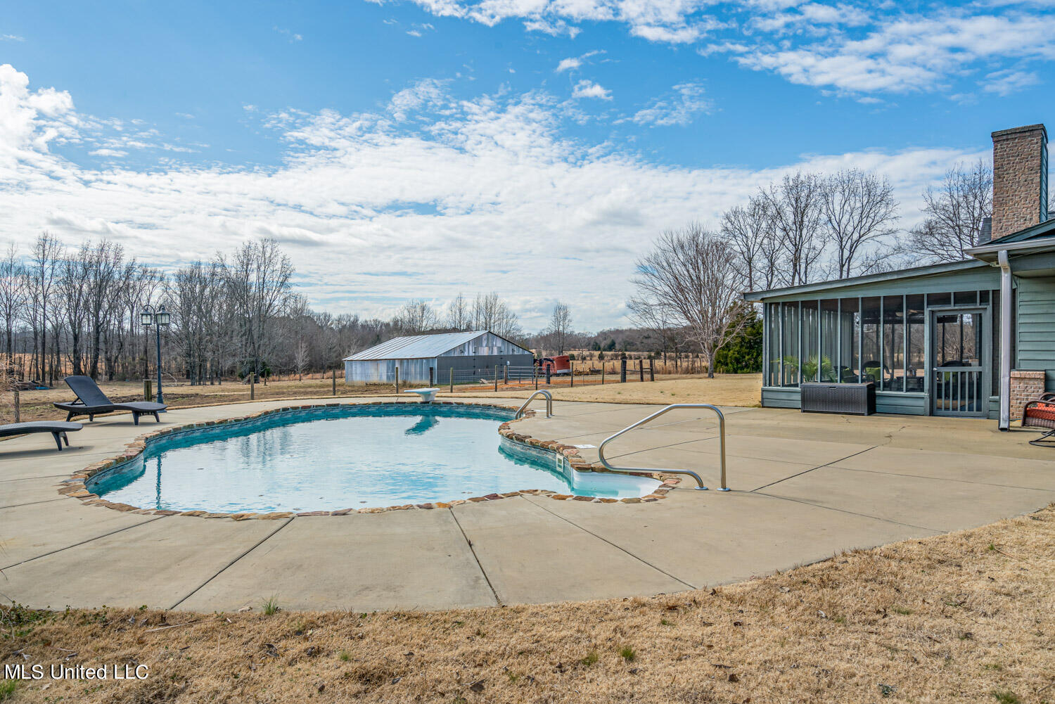 2968 Lyles Road Senatobia, MS 38668 - Photo 33 of 43 Rear View West