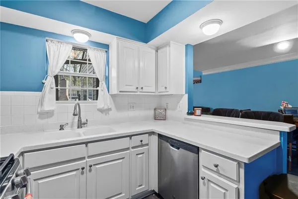 $2,200 | 547 Picketts Bend Circle, Marietta, GA 30008