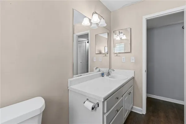 $2,200 | 547 Picketts Bend Circle, Marietta, GA 30008