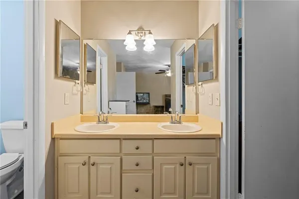 $2,200 | 547 Picketts Bend Circle, Marietta, GA 30008