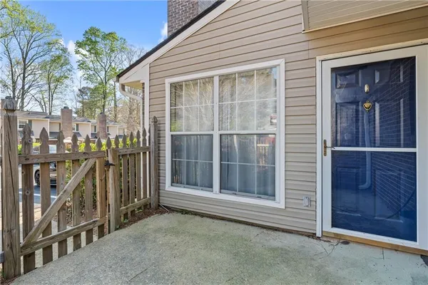 $2,200 | 547 Picketts Bend Circle, Marietta, GA 30008