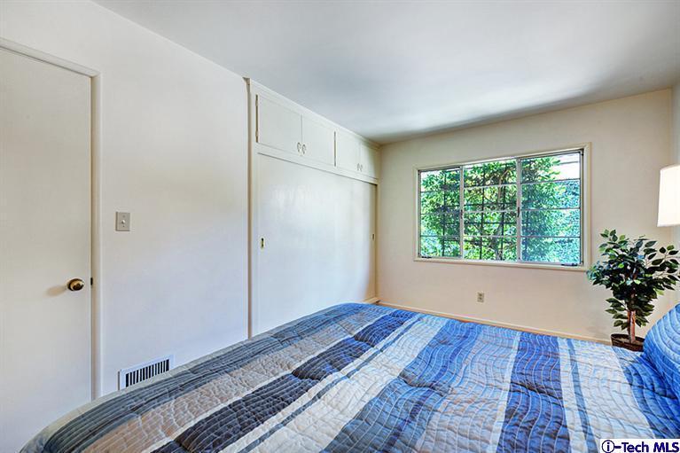2185 Queensberry Road Pasadena, CA 91104 - Photo 10 of 20 Additional Photo