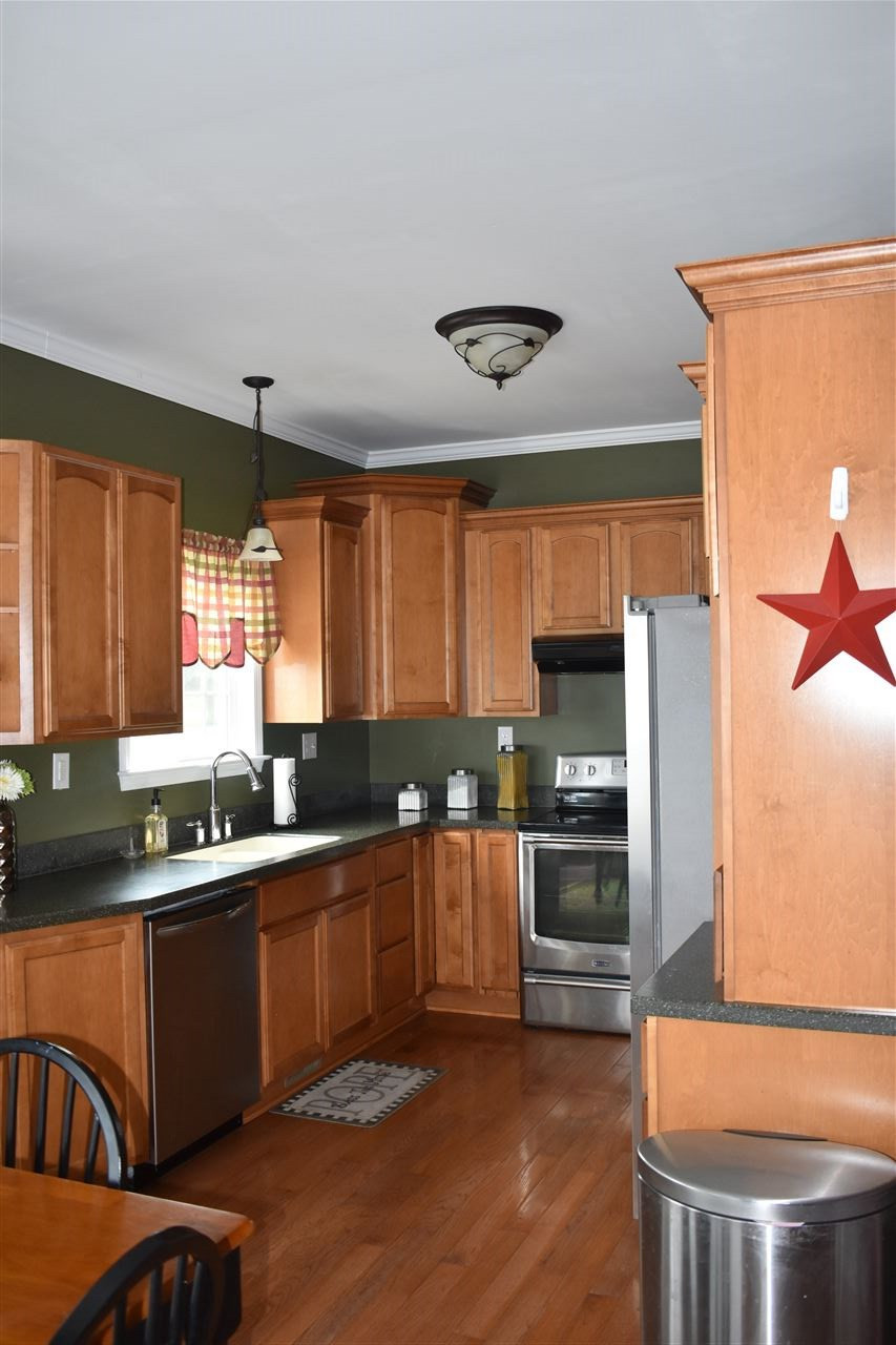 704 Piney Grove Road Albertson, NC 28508 - Photo 9 of 26 Photo 9