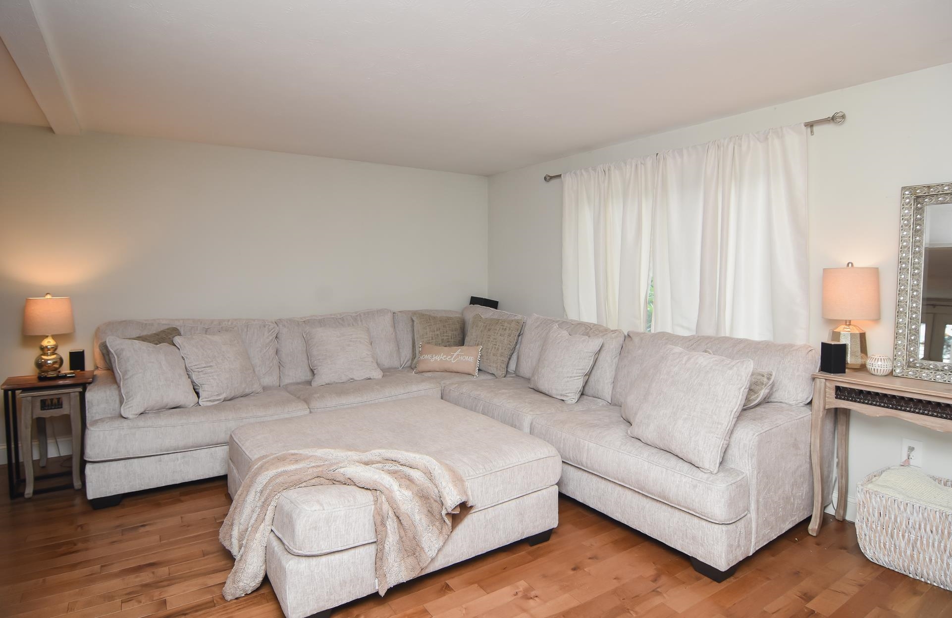 4 Killian Court Merrimack, NH 03054 - Photo 4 of 40