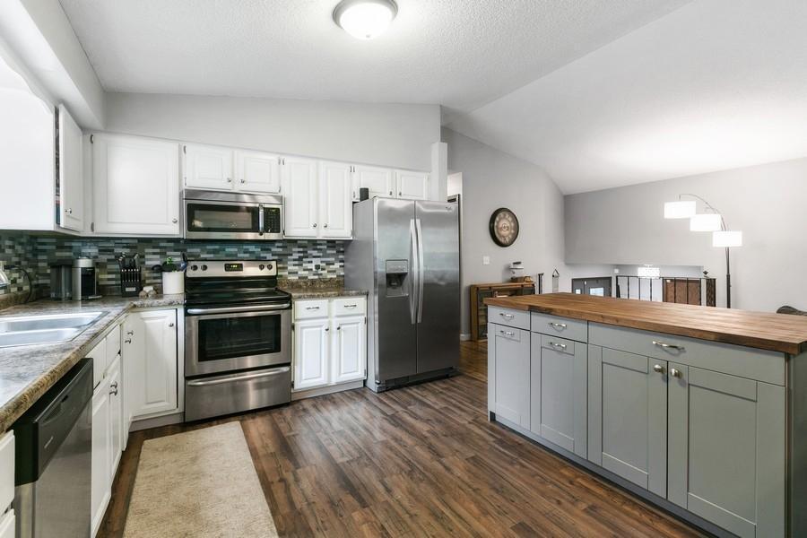 8700 Darnel Road Eden Prairie, MN 55344 - Photo 6 of 17 Gallery Image 6