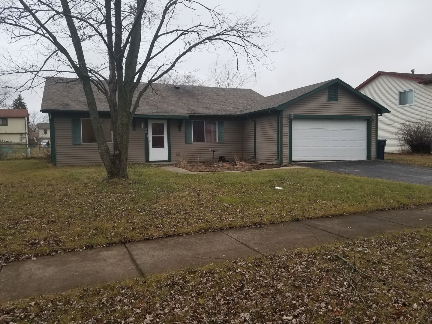 134 Cloverleaf Road Matteson, IL 60443 - Photo 1 of 21