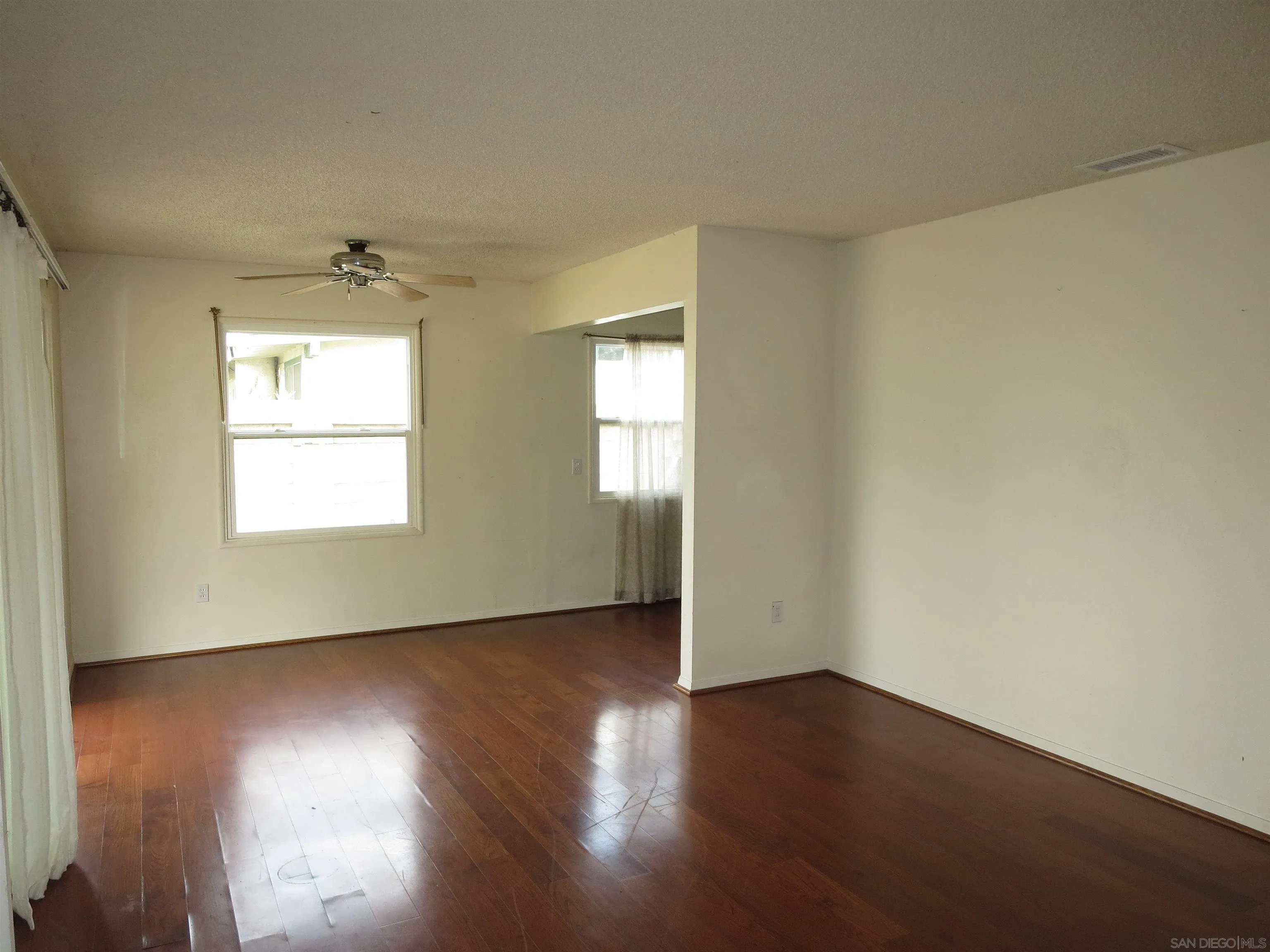 13516 Frame Road Poway, CA 92064 - Photo 18 of 39 Gallery Image 18