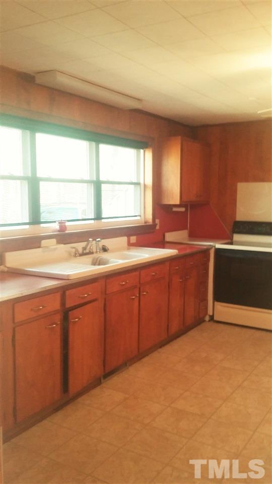 3509 Creech Road Durham, NC 27704 - Photo 6 of 22