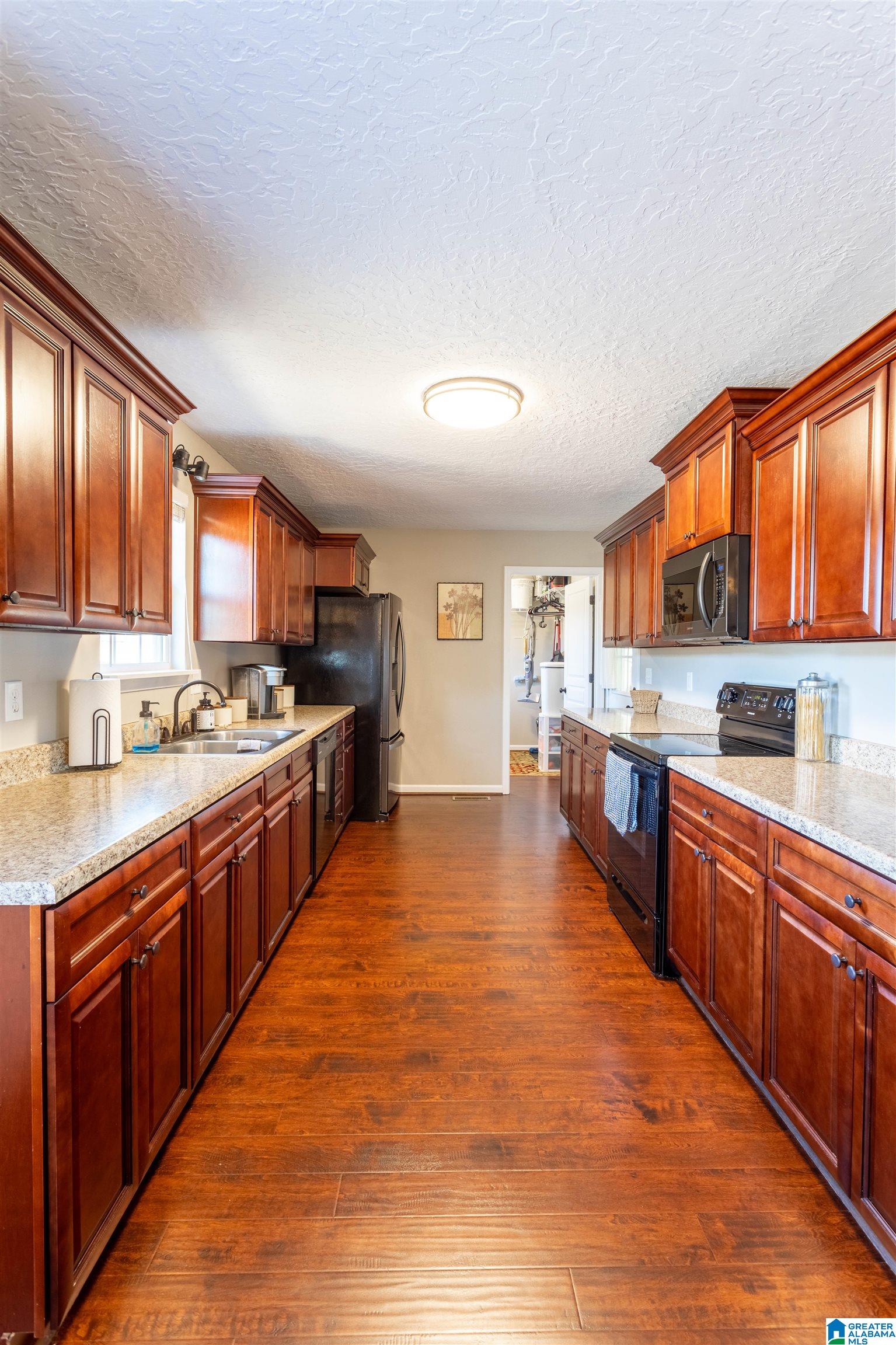 406 Bailey Road Weaver, AL 36277 - Photo 13 of 28