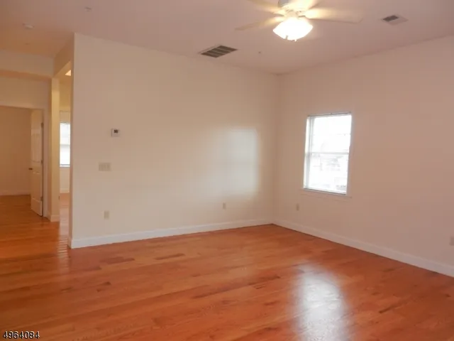 $2,750 | 802 S Avenue West, Unit 2A, Westfield, NJ 07090