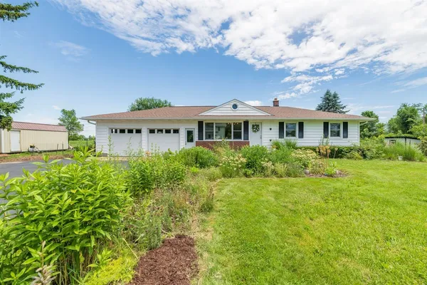 $265,000 | 16331 South 24th Street, Vicksburg, MI 49097