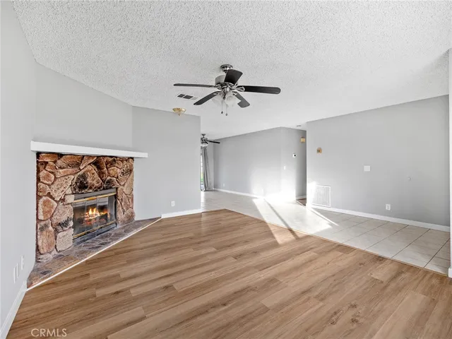 $2,100 | 15394 Ute Road, Apple Valley, CA 92307